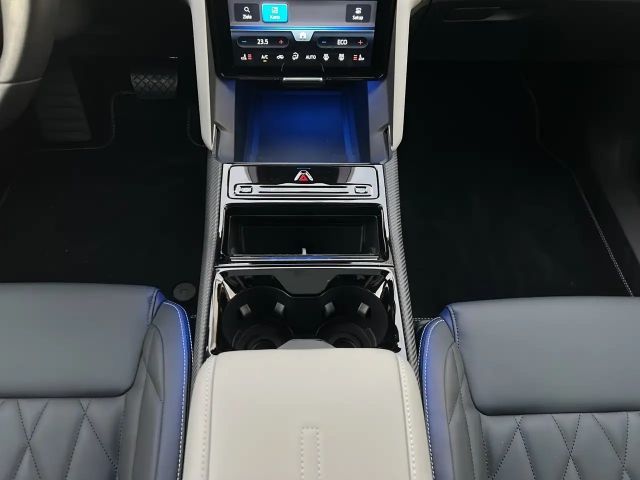 Ford Explorer AWD Premium