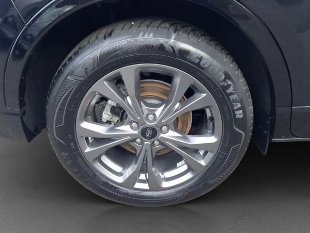 Ford Kuga Plug in Hybrid ST Line X