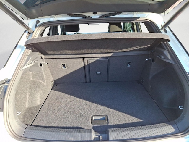 Volkswagen T-Roc 1.5 TSI DSG R-Line