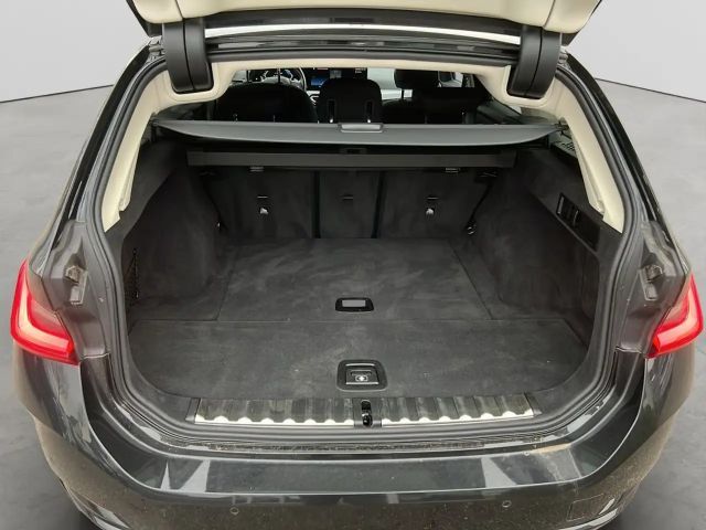 BMW 320 320d Touring xDrive