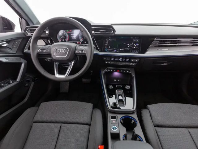 Audi A3 35 TFSI S-Tronic Sedan