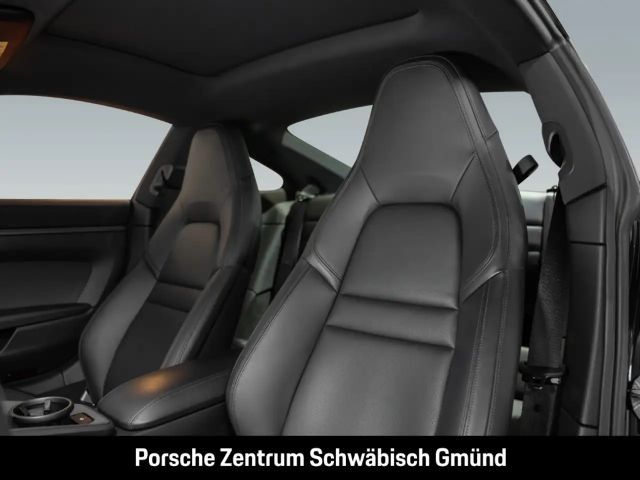 Porsche 911 992 Carrera Coupé