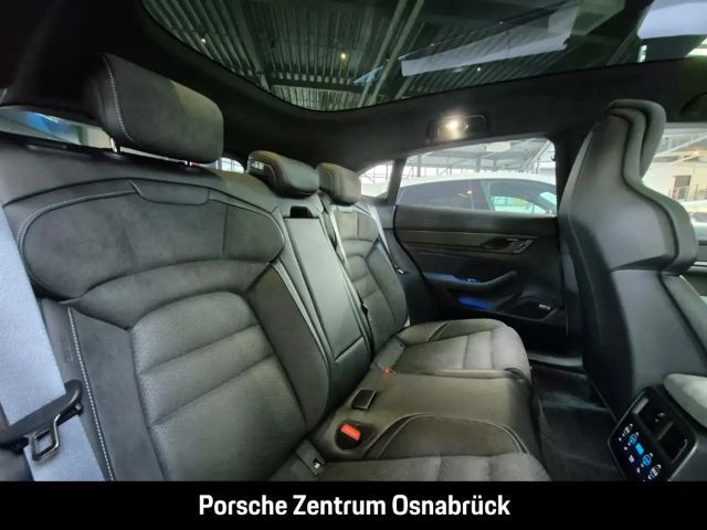 Porsche Taycan GTS Sport Turismo