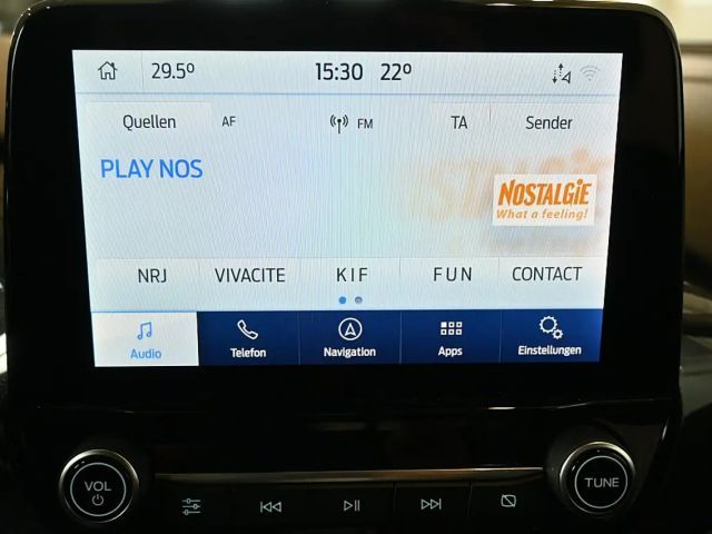 Ford Puma EcoBoost Titanium