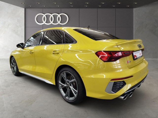 Audi S3 Quattro S-Tronic Sedan