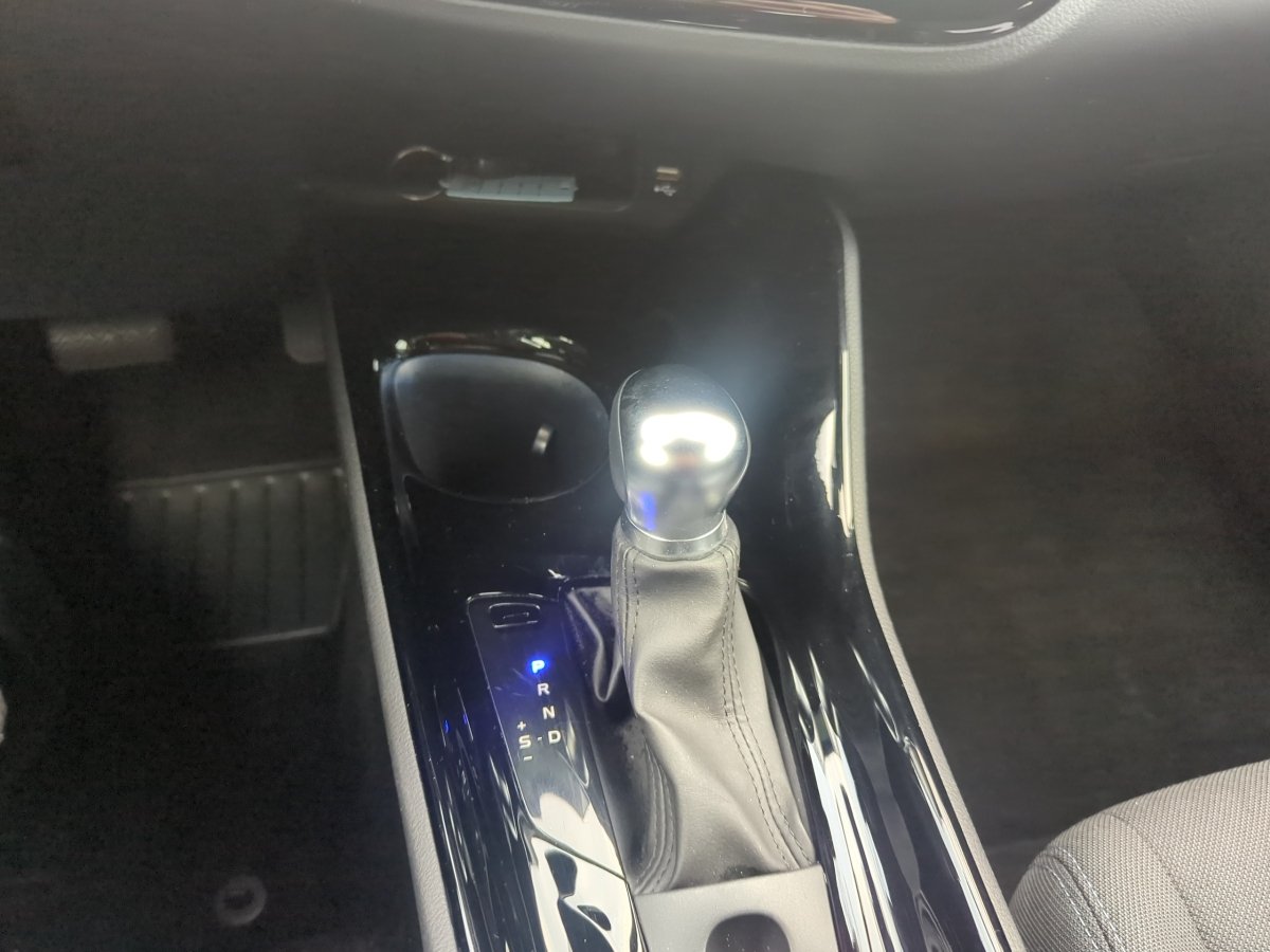 Toyota C-HR 5-deurs Plus