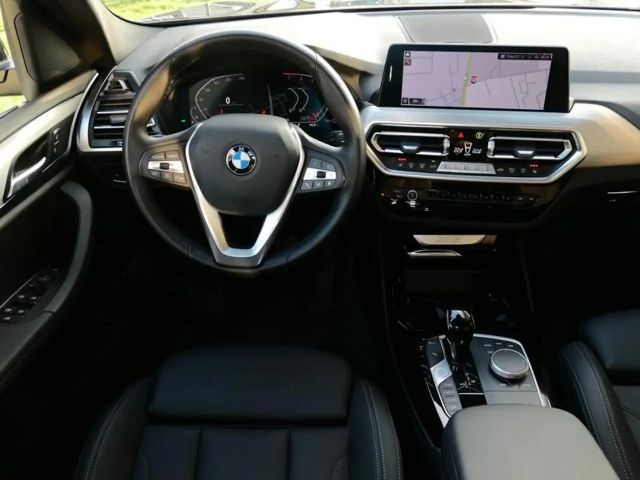 BMW X3 xDrive20i