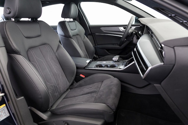 Audi A6 55 TFSI Quattro S-Line S-Tronic Sedan