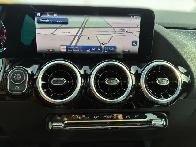 Mercedes-Benz B 180 Progressive Sedan