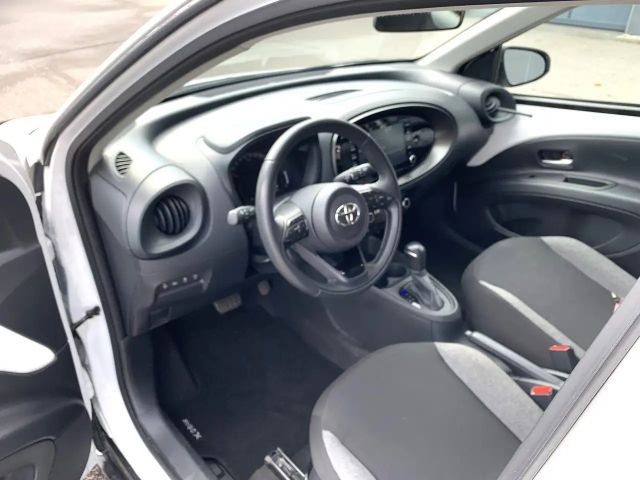 Toyota Aygo Hatchback Play