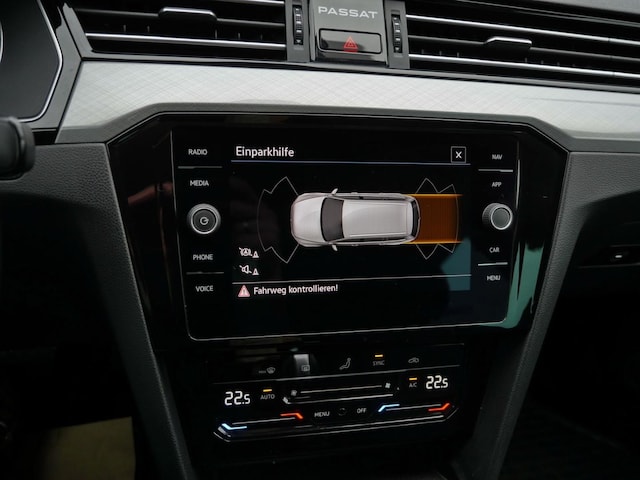 Volkswagen Passat 1.5 TSI Business Variant