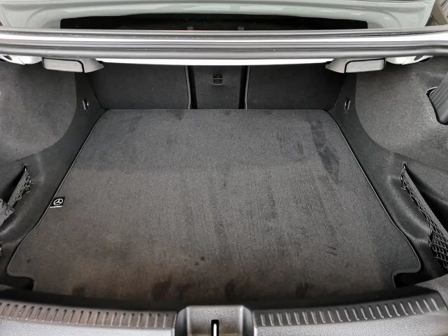 Mercedes-Benz CLA 180 AMG Line Coupé