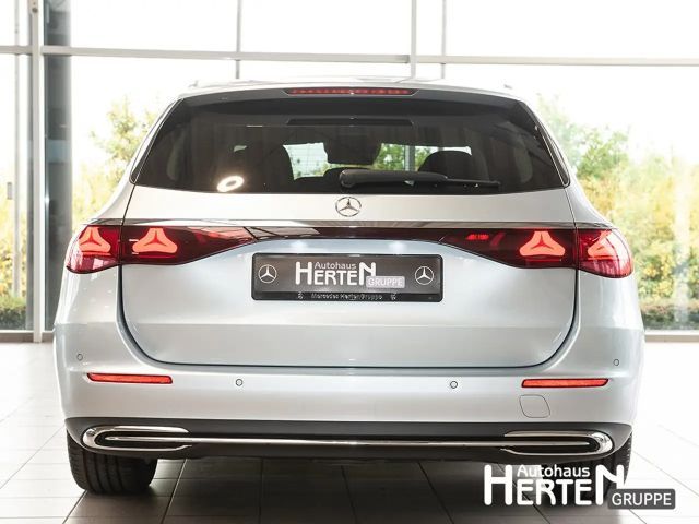 Mercedes-Benz E 220 AVANTGARDE E 220 d Estate