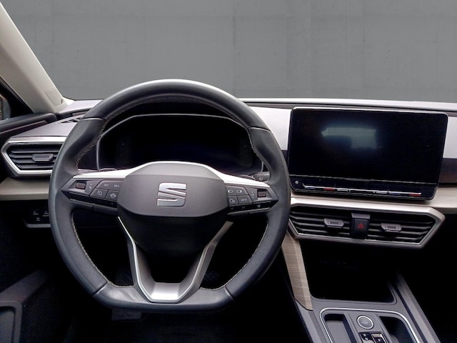 Seat Leon 1.5 eTSI DSG Sportstourer Xcellence