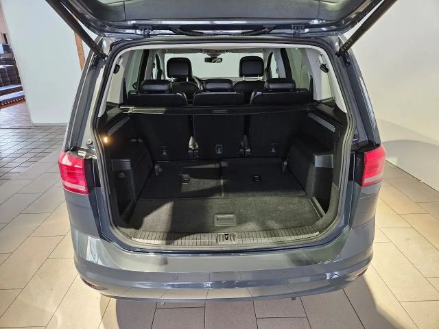 Volkswagen Touran 1.5 TSI DSG