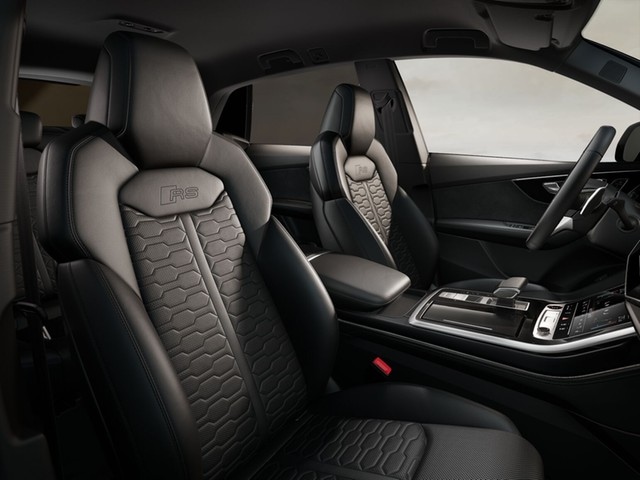 Audi RS Q8 Performance Quattro