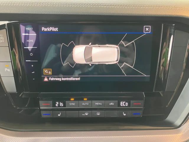 Volkswagen Touareg 4Motion R-Line