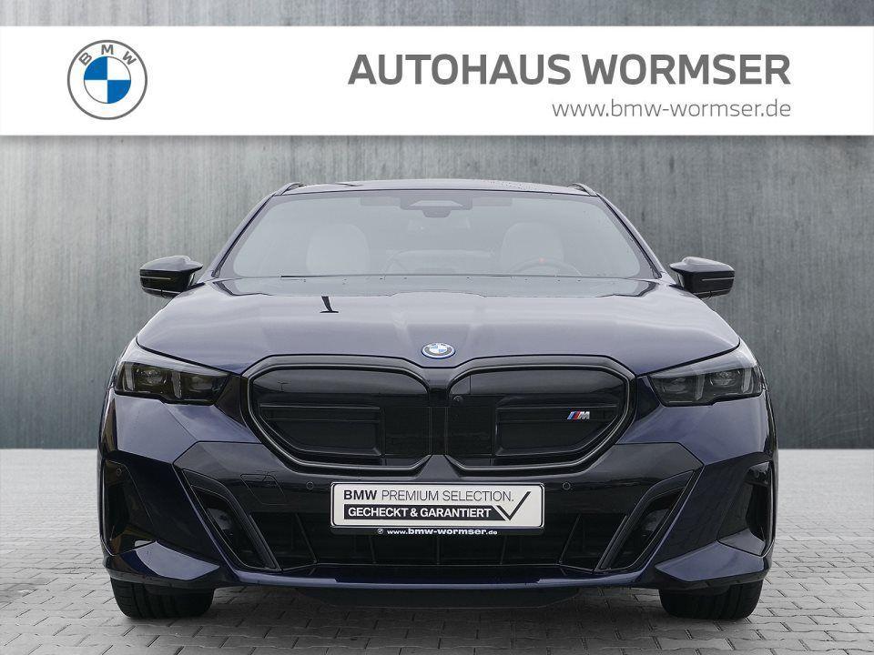 BMW i5 M60 Touring xDrive