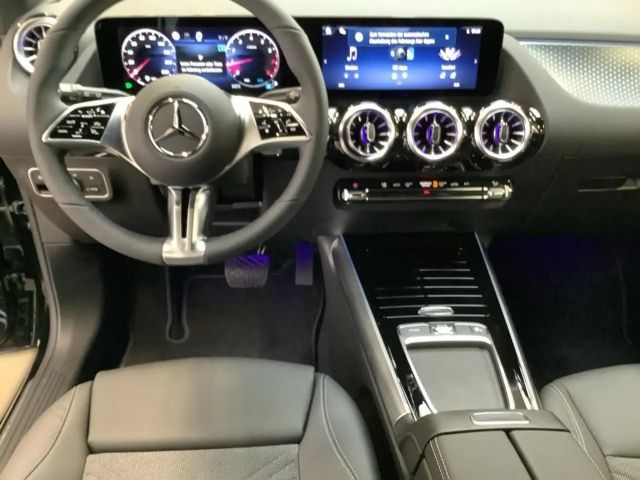 Mercedes-Benz B 220 4MATIC Progressive