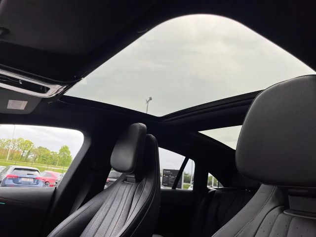 Mercedes-Benz EQE 350 AMG Line Sedan