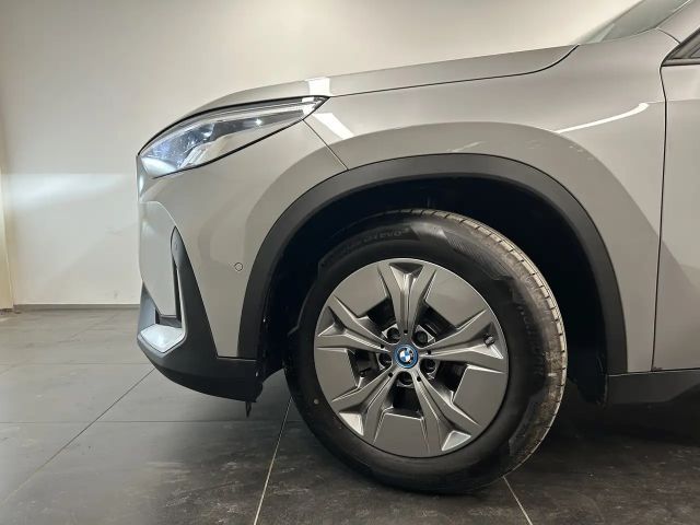 BMW iX1 xDrive30