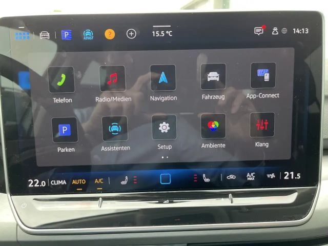 Volkswagen Golf 1.5 eTSI DSG Life