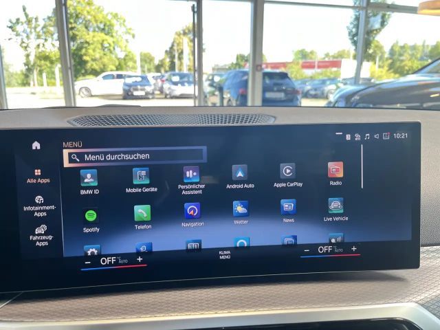 BMW 318 318i M-Sport Sedan