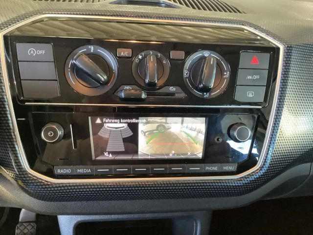 Volkswagen up! Move Move up!