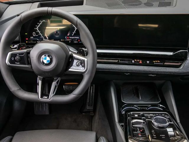 BMW 520 520d M-Sport xDrive