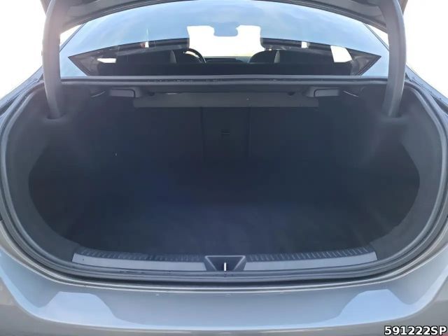 Mercedes-Benz A 220 A 220 d AMG Line