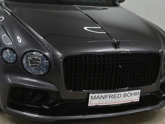 Bentley Flying Spur Hybrid