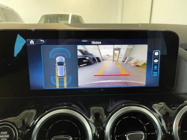 Mercedes-Benz B 200 Progressive Sedan