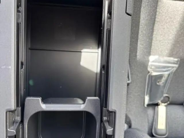 Lexus LBX 1,5 Hybrid Automatik FWD 5Trg. mit Komfort Paket