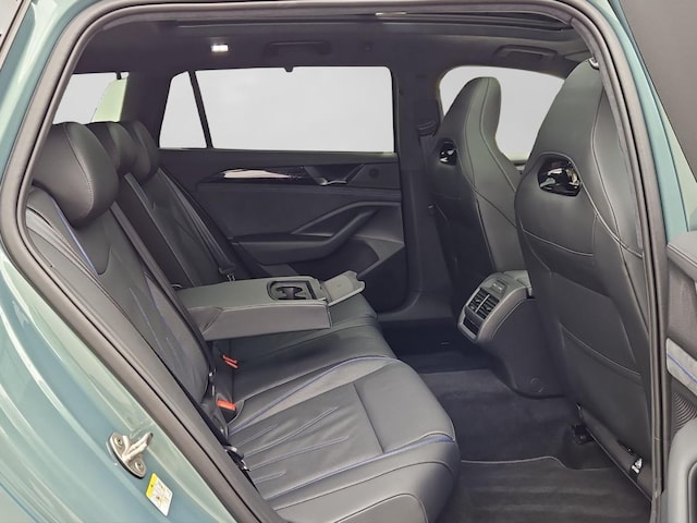 Volkswagen Passat 2.0 TDI R-Line Variant