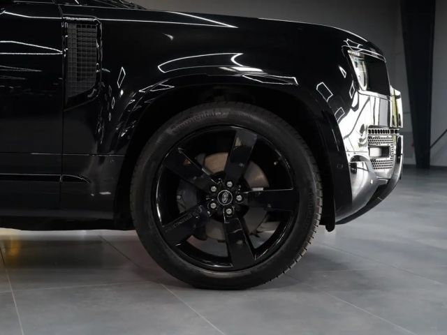 Land Rover Defender 110 Dynamic HSE