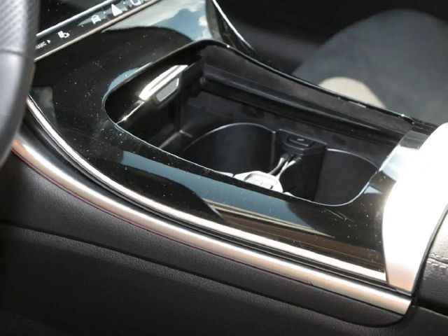 Mercedes-Benz C 200 AMG Line C 200 d Estate