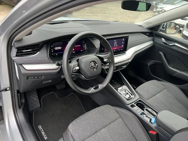 Skoda Octavia 2.0 TDI 4x4 Combi Style Style