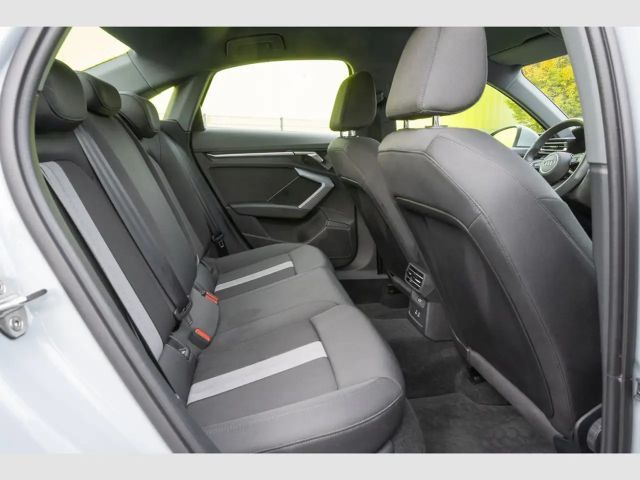 Audi A3 30 TFSI Sedan