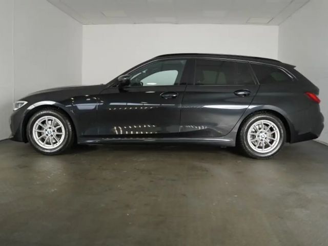 BMW 320 320i M-Sport Touring