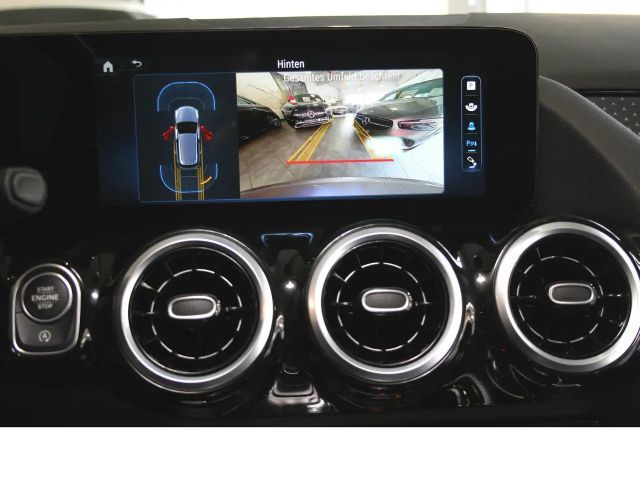 Mercedes-Benz B 180 B 180 d Sedan