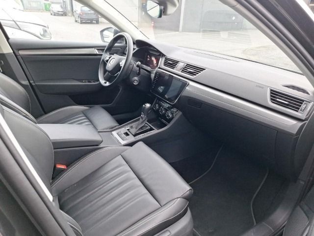 Skoda Superb 2.0 TDI Combi Style Style