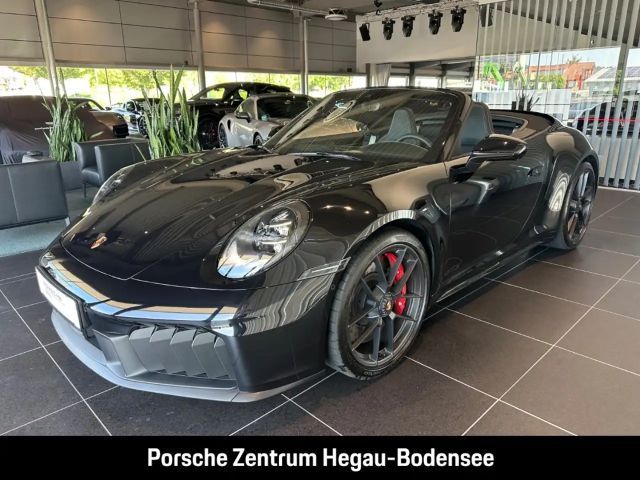 Porsche 992 Cabrio Carrera GTS