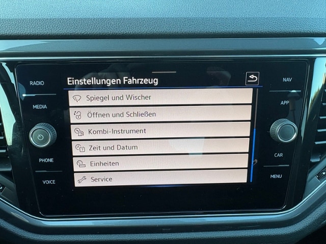 Volkswagen T-Roc 1.5 TSI DSG R-Line