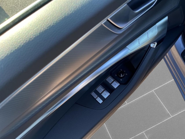 Audi A6 40 TDI Avant Quattro S-Tronic Sport