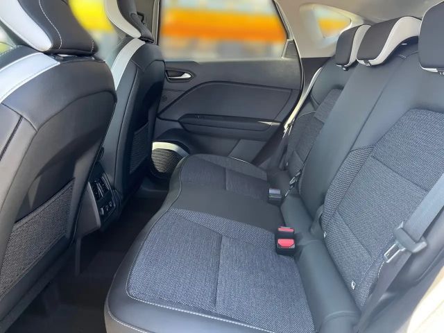 Renault Captur Hybrid Techno