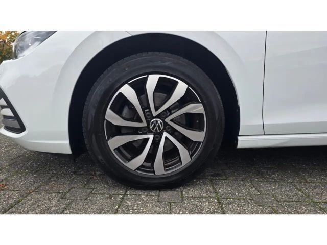 Volkswagen Golf 1.5 TSI Golf VIII