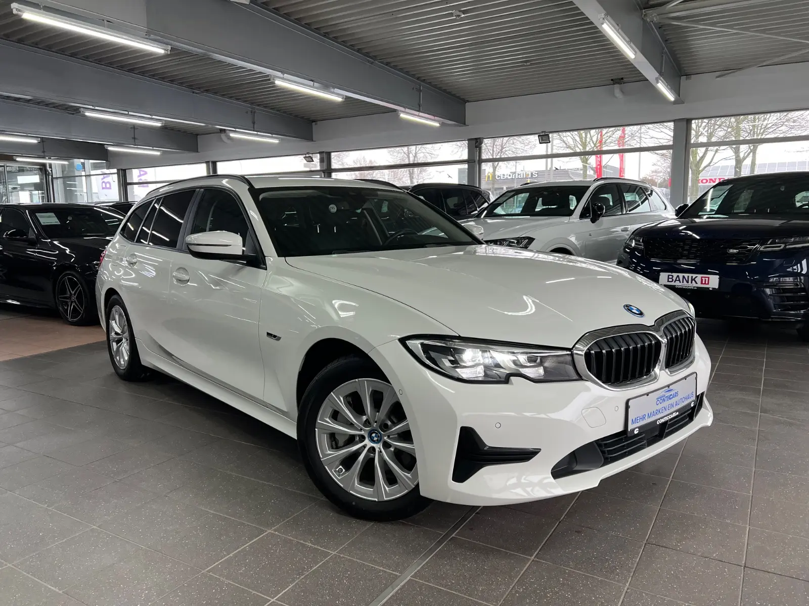 BMW 330 330e Advantage pakket Touring
