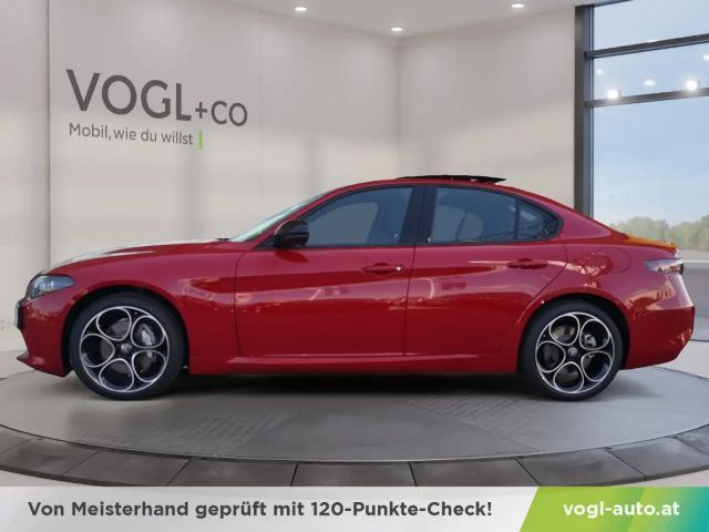 Alfa Romeo Giulia Q4