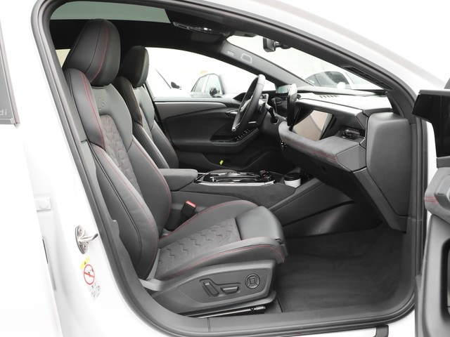 Audi A6 e-tron Avant Quattro