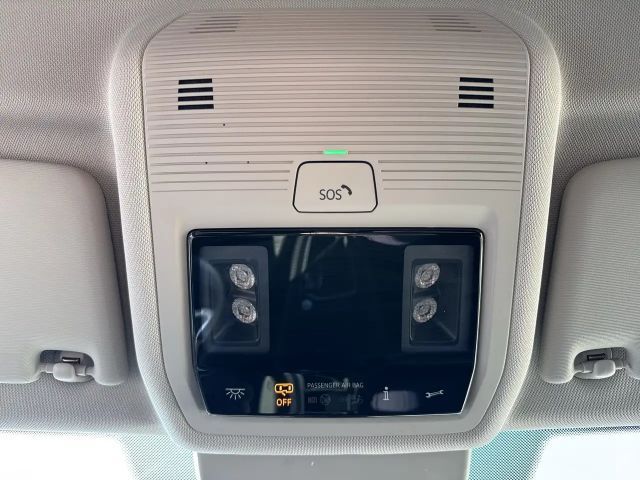 Volkswagen Golf Active TSI CarPlay/Black/AHK/Virt/ACC/LED